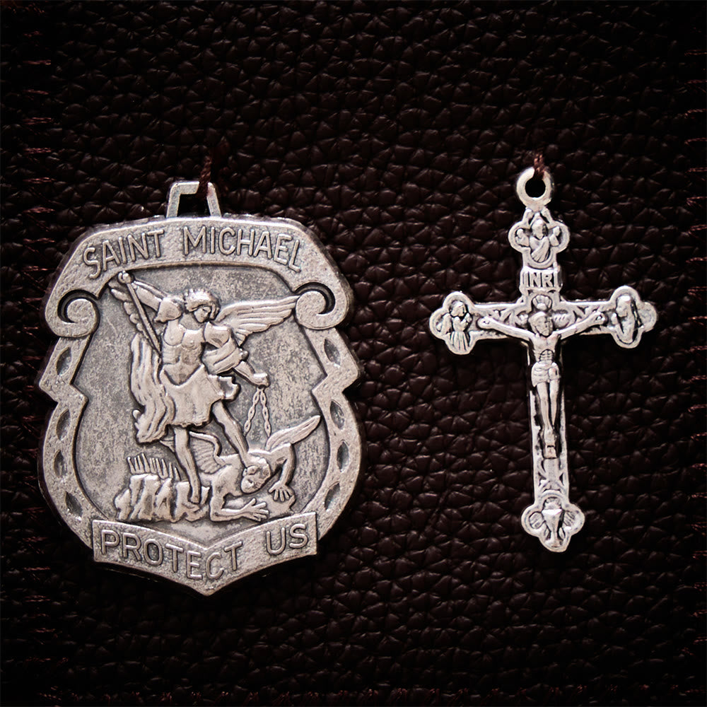 SolaceBeads Portable Amulet: Foldable Pocket Shrine Altar with St. Michael Medal - image 5