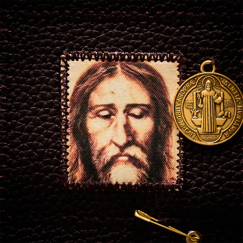 SolaceBeads Foldable Leather Portable Amulet, Sacred Heart Altar: Keep Faith With You Wherever You Pray - image 6