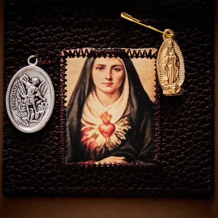 SolaceBeads Foldable Leather Portable Amulet, Sacred Heart Altar: Keep Faith With You Wherever You Pray - image 7